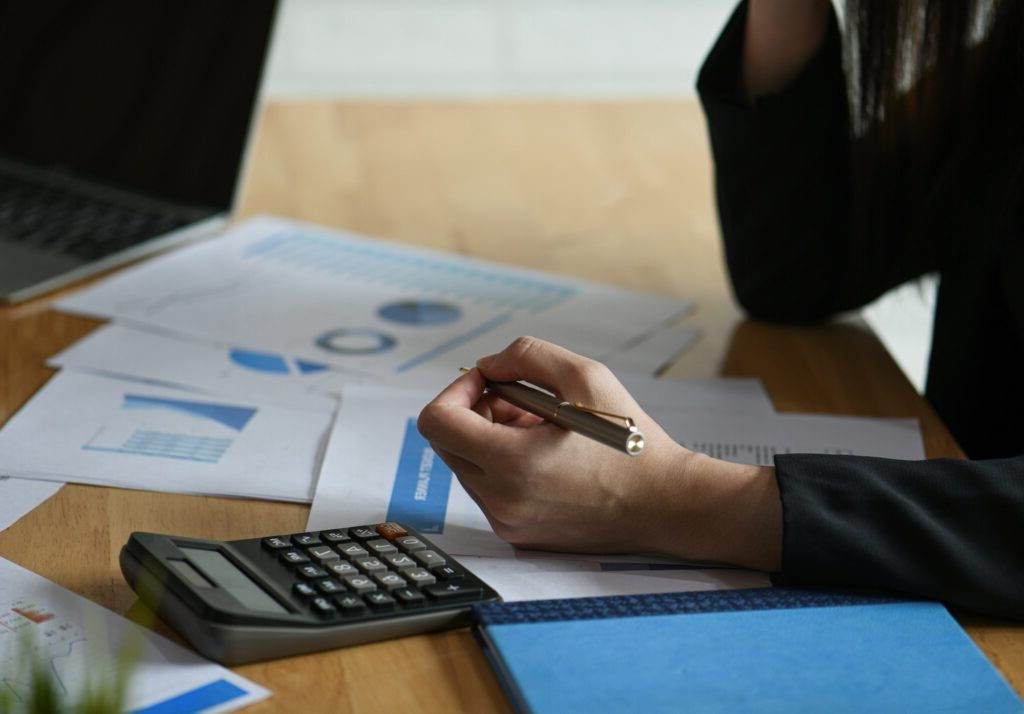 image (20) professional online tax adviser in London